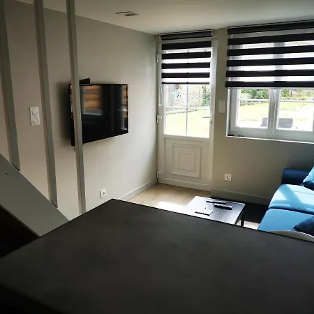 Logement Entier A La Creche Exterior foto