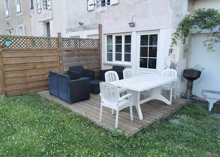 Logement entier à LA CRECHE